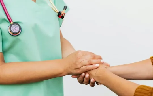 Curso humanizacion en los servicios de salud en colombia